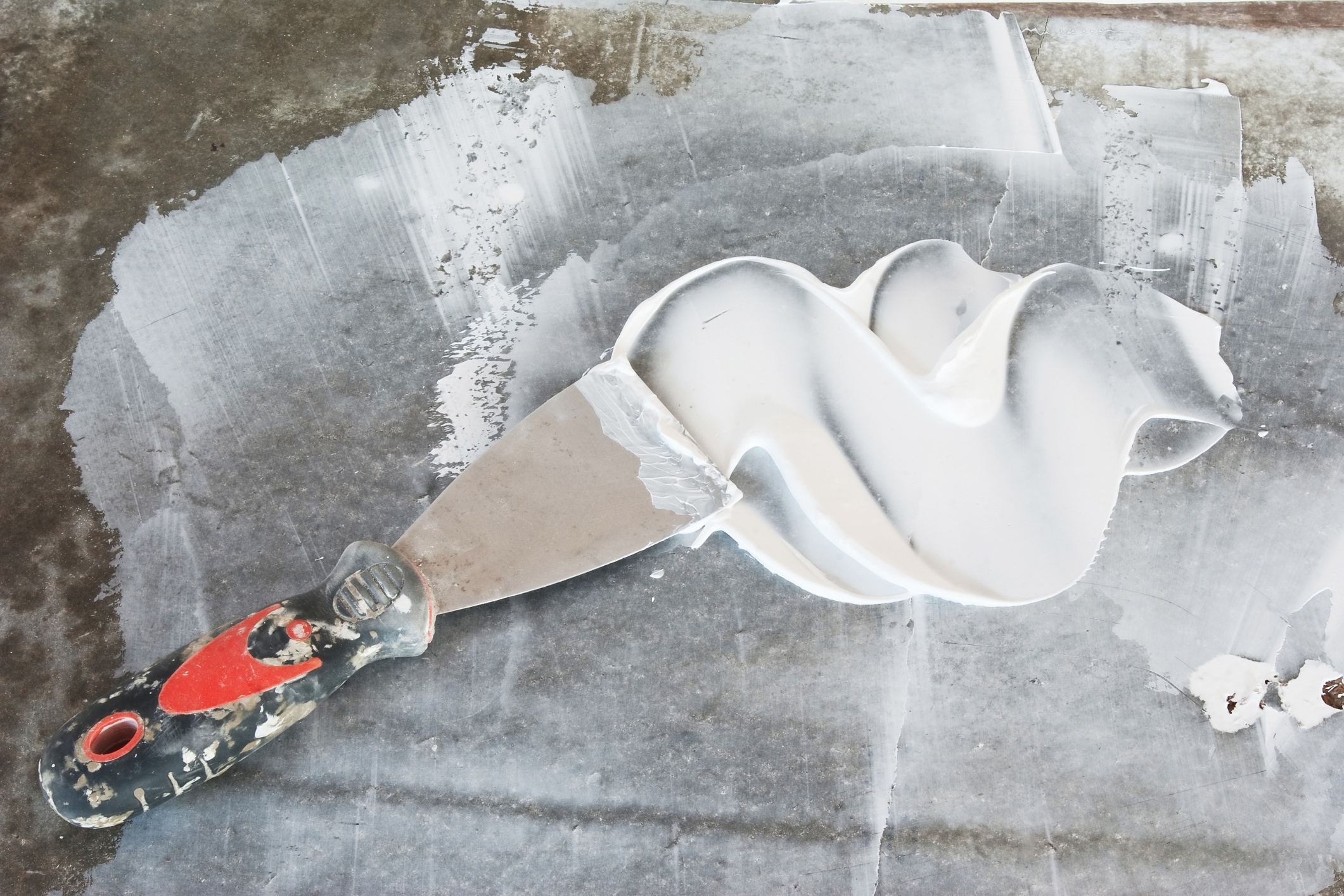 how to fix chipped paints